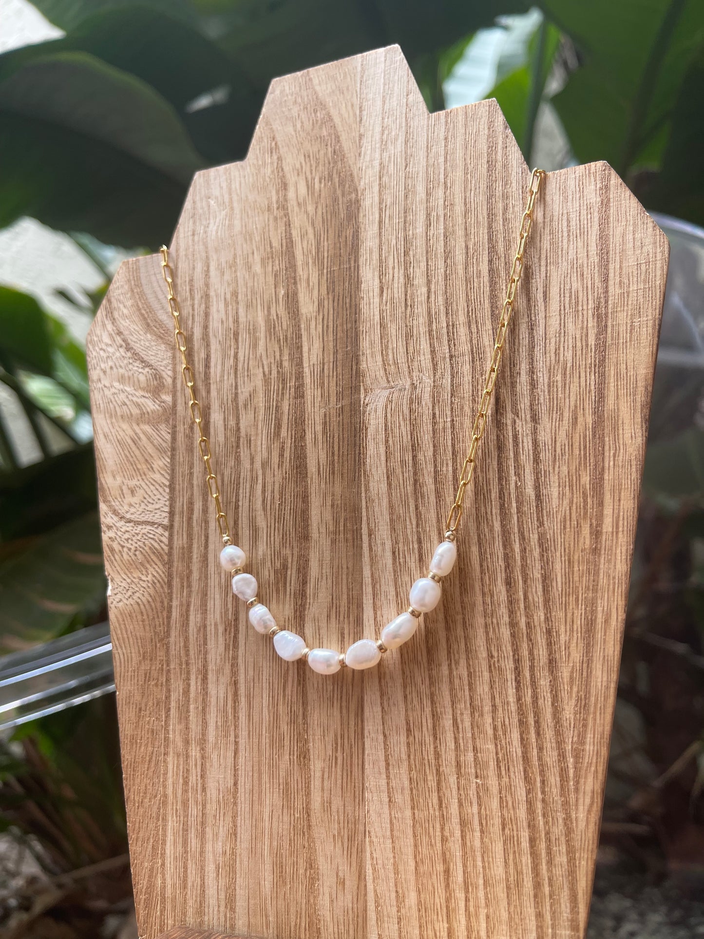 Iris Pearl Necklace